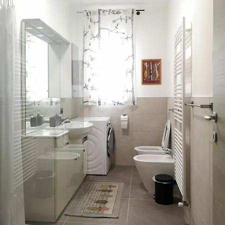 Casa Venezia E Riviera Apartment